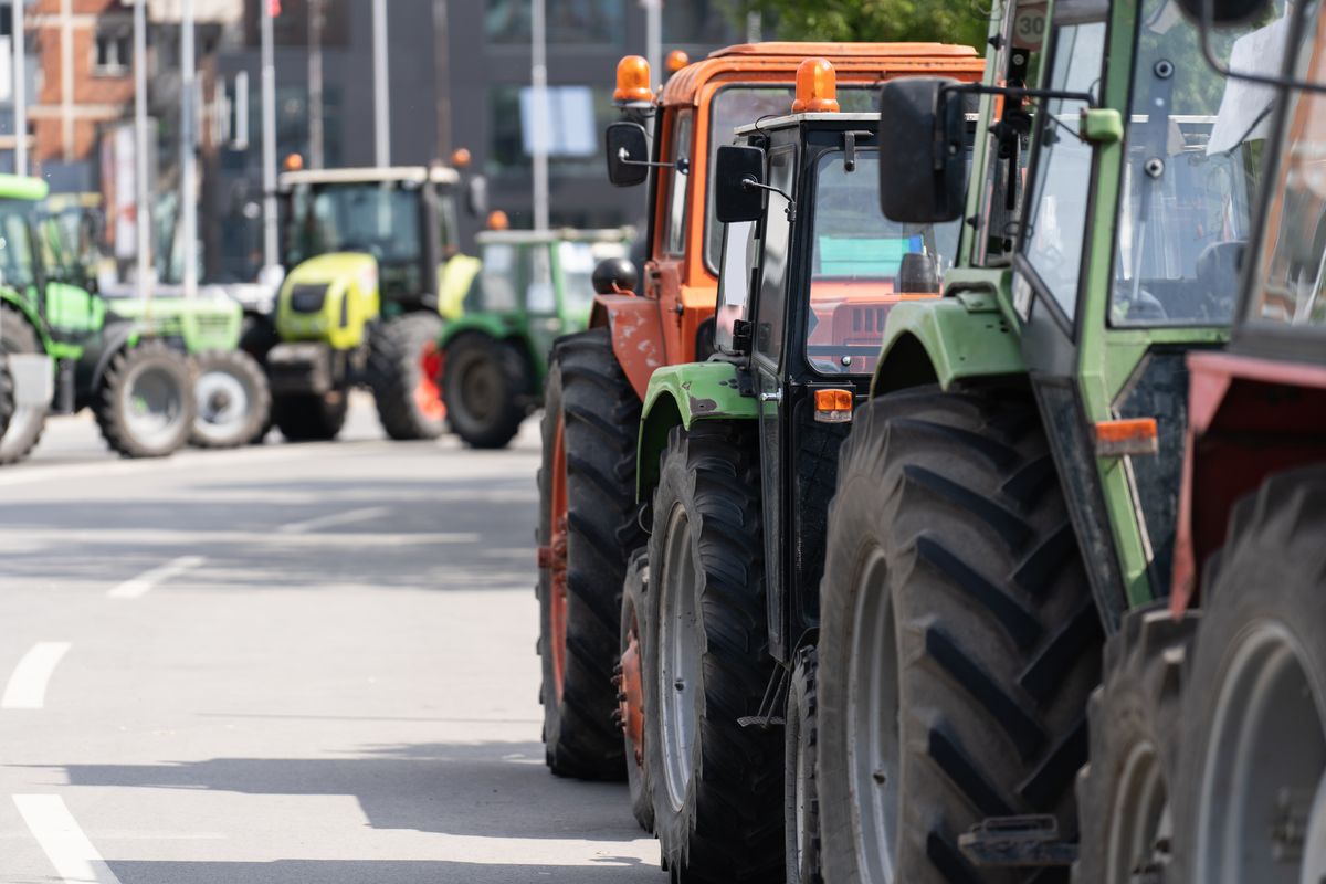 Arriva anche in Italia la protesta degli agricoltori: centinaia di trattori in marcia