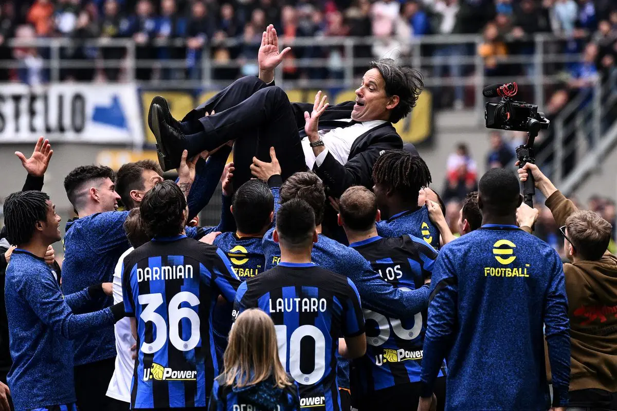 Calciatori Inter e Inzaghi