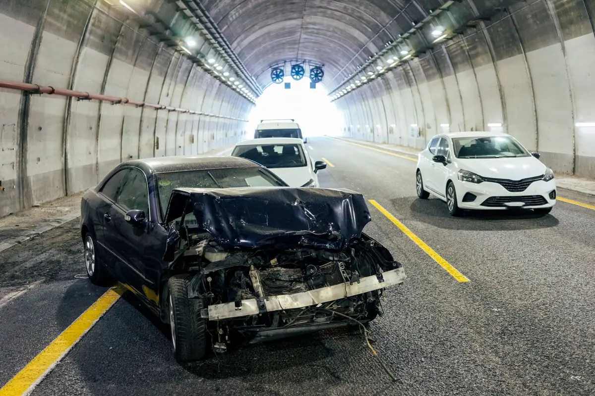 incidente in galleria