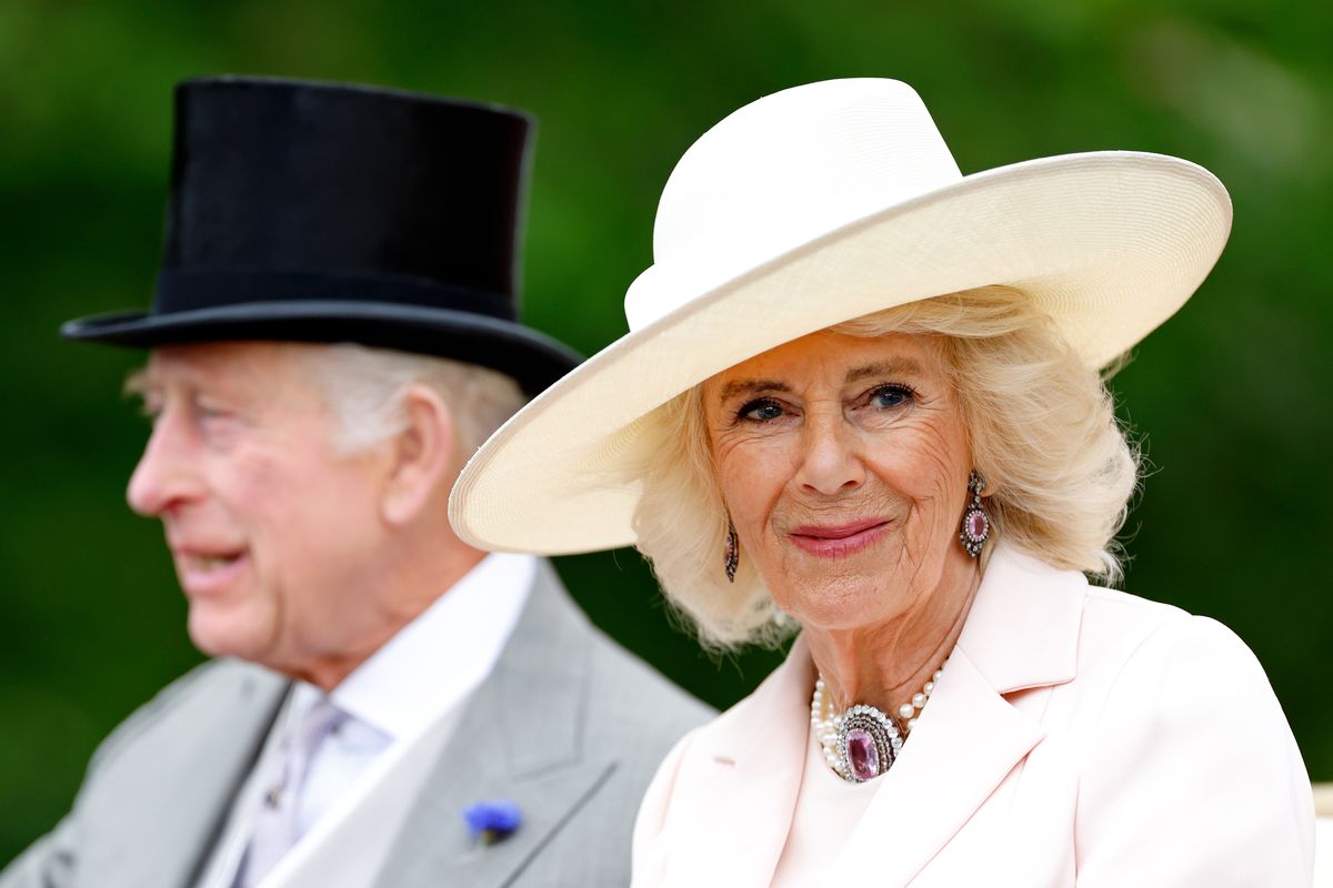 Camilla si impone: il diktat a Re Carlo “contro” Harry