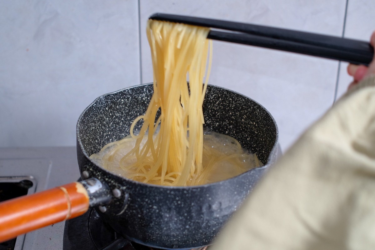 Cuocere degli spaghetti 