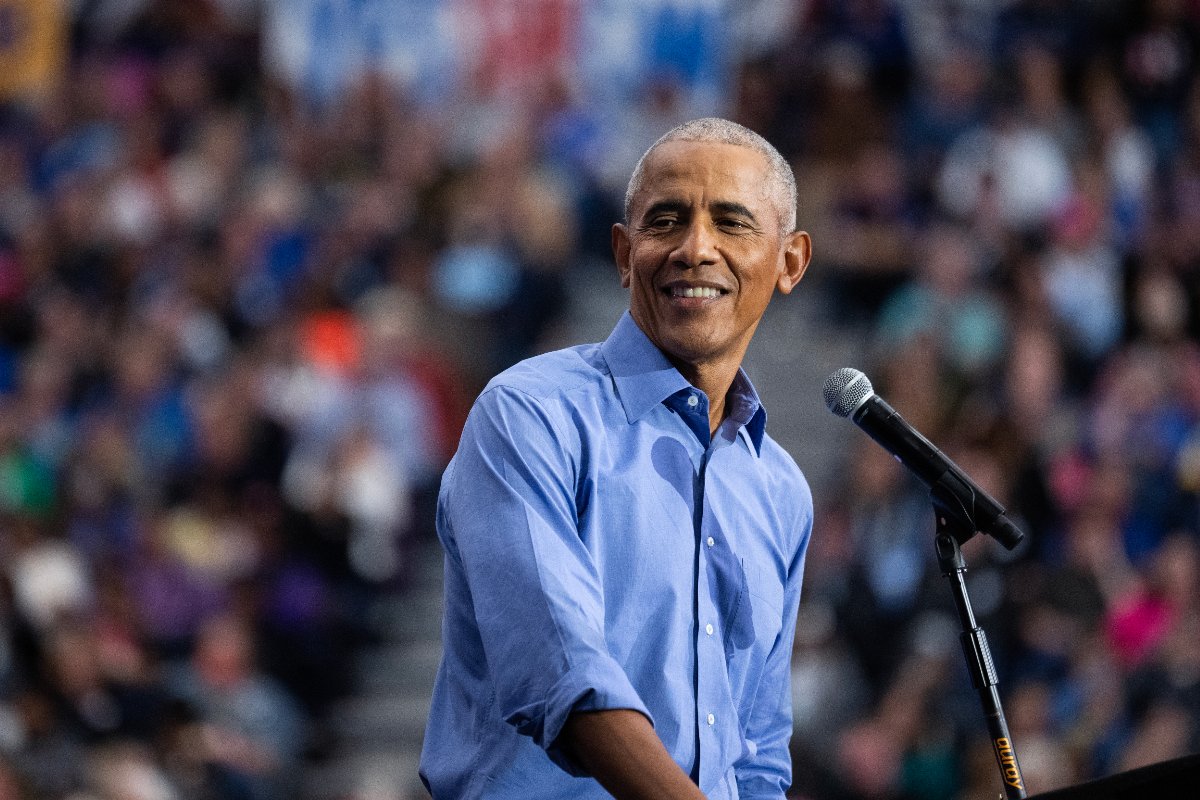 Obama, l’attacco a Trump: “Miliardario viziato che farfuglia”