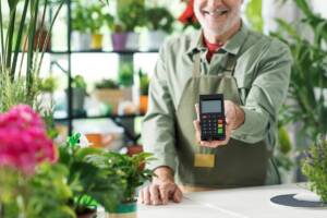 Pagamento con pos dal fioraio