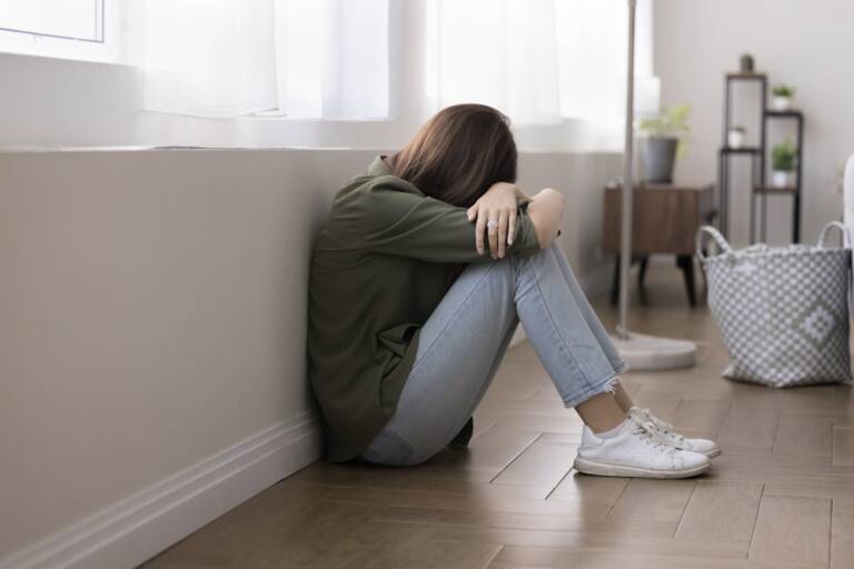 Ragazzina di 12 anni stuprata dal cugino del padre a Tivoli
