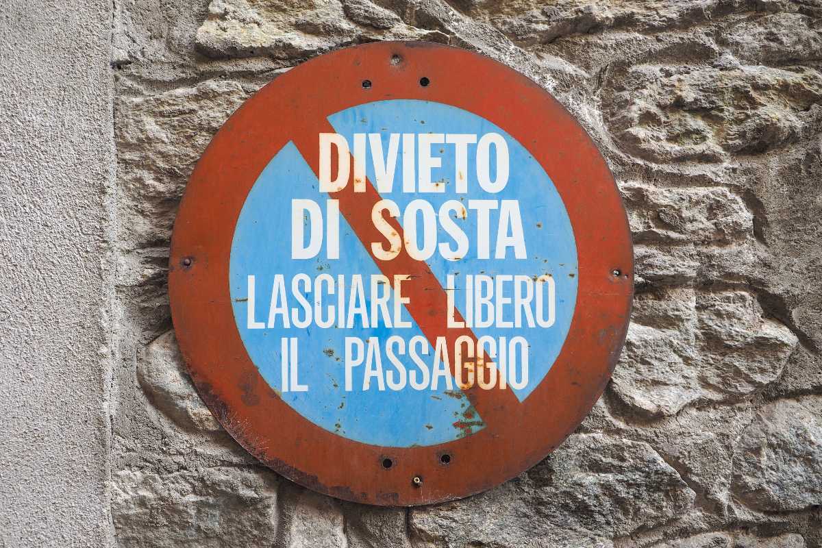 Divieto di sosta