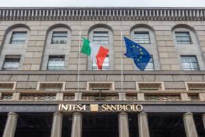 Sede di Intesa Sanpaolo situata in via Verdi a Milano