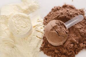 proteine in polvere in diverso colore