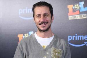 Luca Bizzarri partecipa a Lol