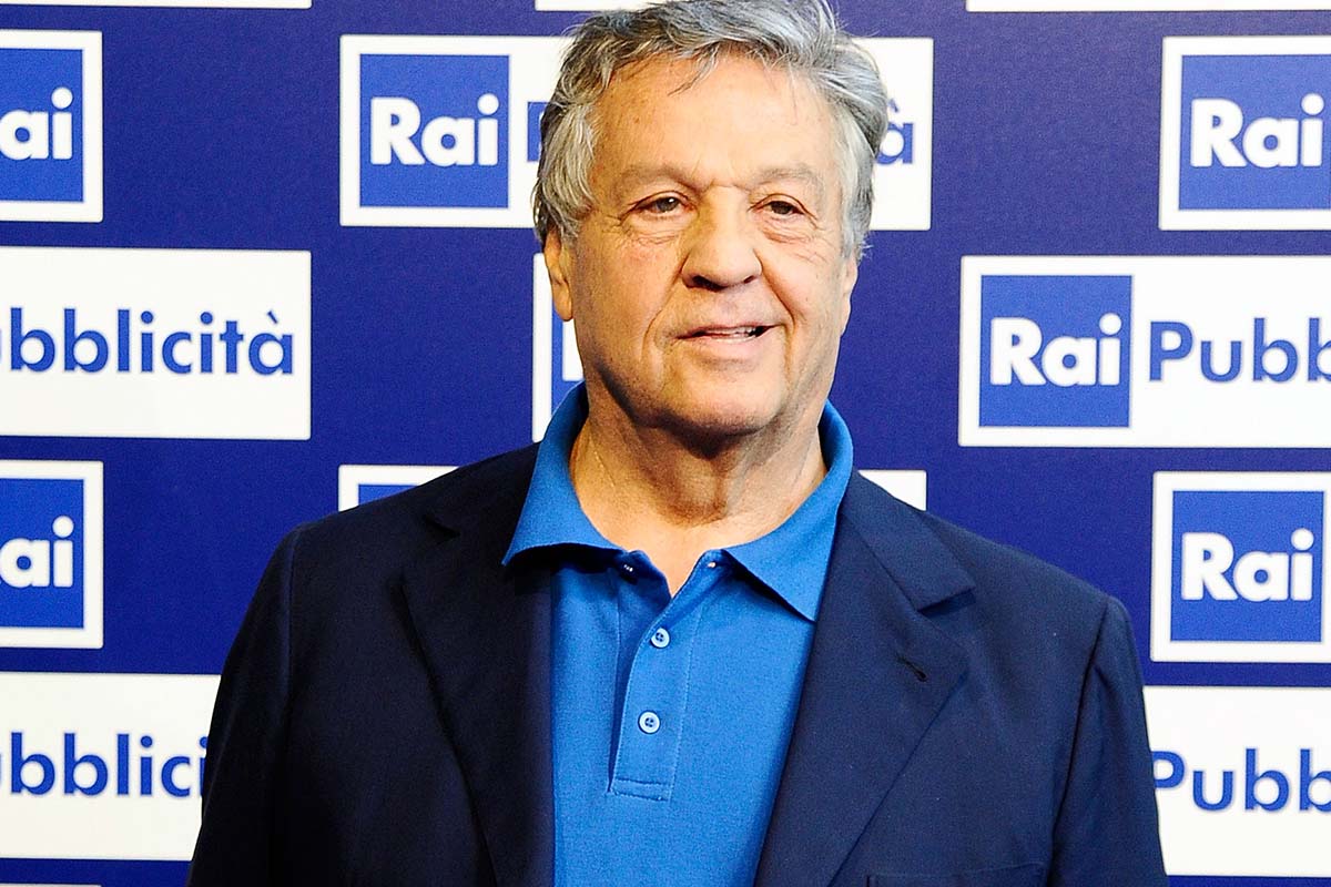Renato Pozzetto in un primo piano