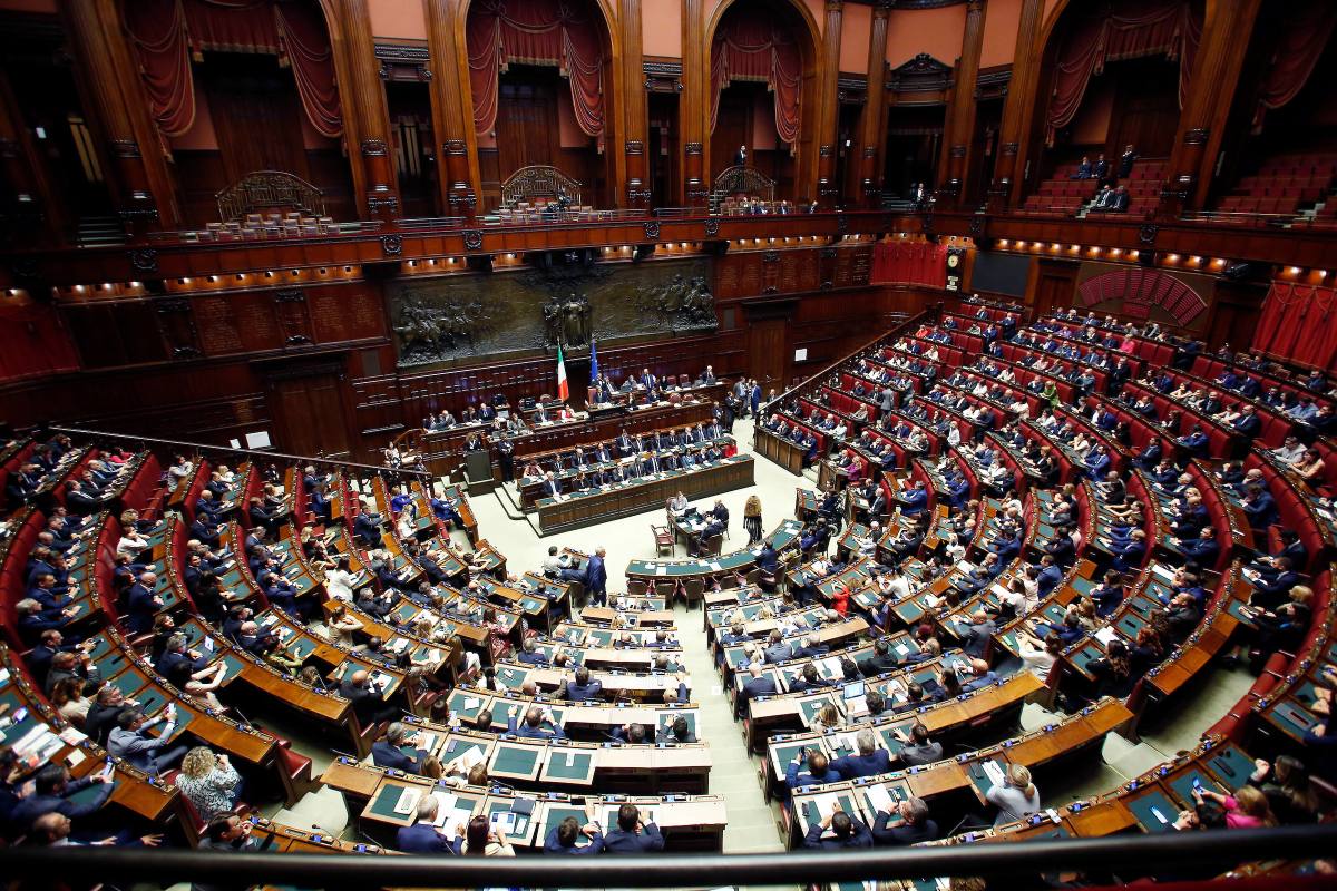 Camera dei deputati durante il voto al governo