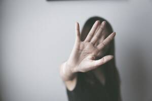 Una vittima di violenza