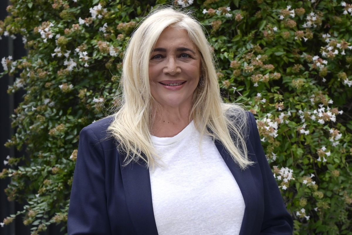 la conduttrice tv Mara Venier che sorride