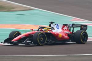 primi giri di Hamilton con la Ferrari SF-26