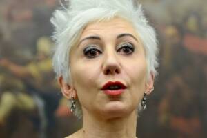 primo piano dell'avvocatessa Elisabetta Aldrovandi