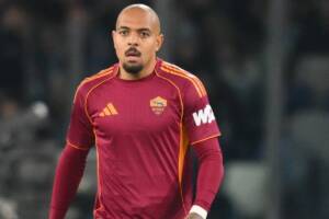 l'attaccante della Roma Donyell Malen