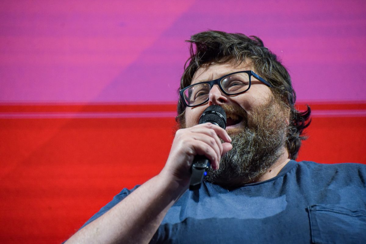 Mario Adinolfi parla ad un evento pubblico