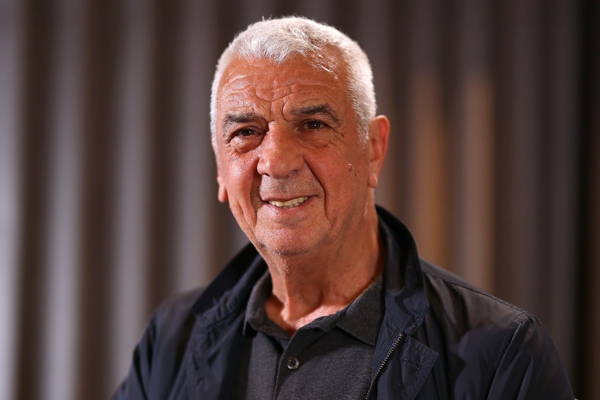 primo piano di Evaristo Beccalossi sorridente