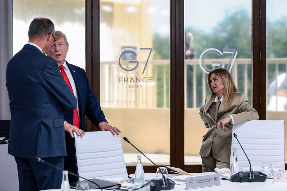 Donald Trump, Giorgia Meloni e Friedrich Merz parlano al G7 di Evian