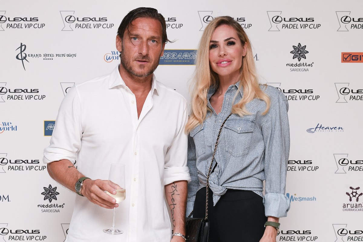Francesco Totti e Ilary Blasi insieme ad un evento