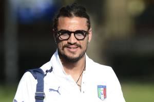 primo piano dell'ex attaccante Osvaldo con la maglia dell'Italia