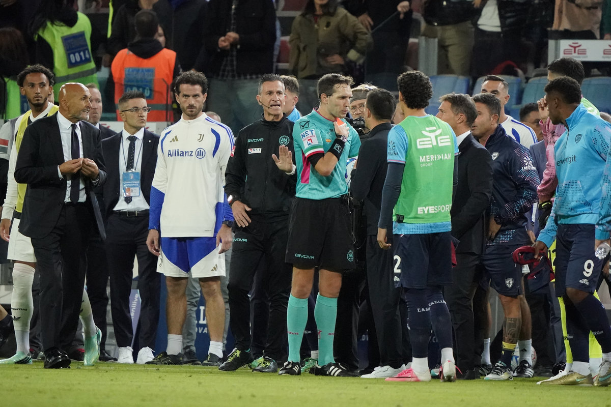 diverbio tra Spalletti e Pisacane dopo Cagliari-Juventus